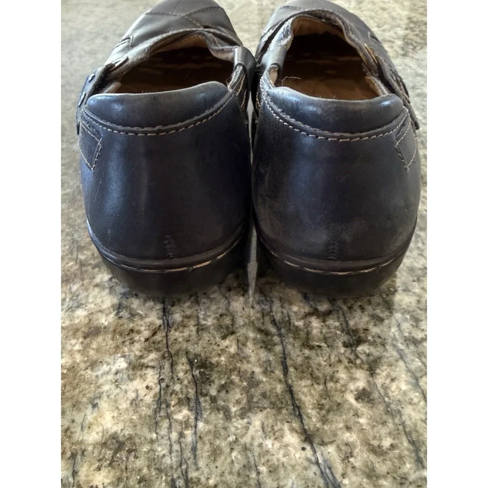 Clarks Ped Lite Megan Women's Slip-On Loafer Shoes Navy Size 10
